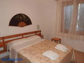 Apartamentos Jardin Playa - Image 3