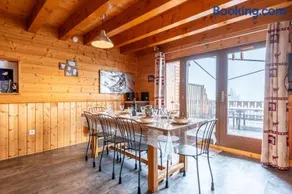 Merveilleux chalet entièrement équipé avec terrasse | Vue montagne - Image 3