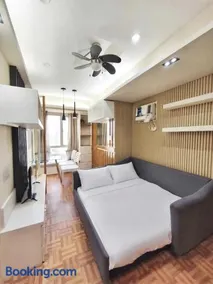 Topaz 1 Bedroom Suite Orochi Staycation PH at Centrio Towers - Image 2