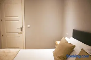 For You Rentals Apartment TEMPORAL Madrid Cava Baja-La Latina CBA361 - Image 1