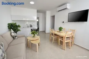 MeravSuite - Image 2