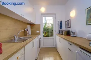 Apartment in Mali Losinj 15009 - Image 4
