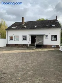 Apartment Ground Floor Laatzen - Image 2