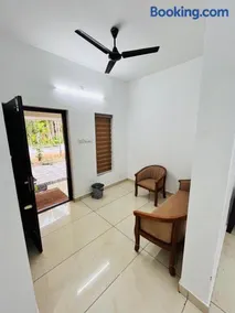 Harikrishna Apartments - Image 3