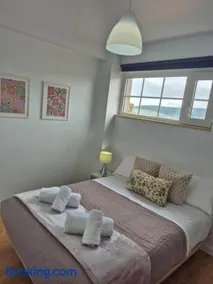 Laxe Piso Sol - Wifi y Netflix - Image 1