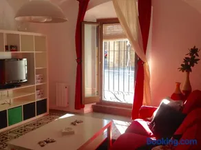 Apartamentos La Machacona Plaza de Santiago - Image 3