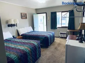 Wigwam Motel - Image 2