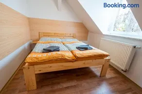 Penzion a vinařství Vyskočil Strachotín - Image 1