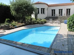 Villa Haute Rive - Image 1