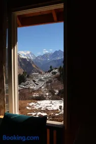 The Auli Meadows - Image 5