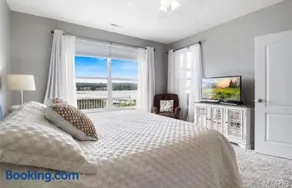 3BD 3BA Gated Condo LakeFront Lake Ozark, MO Isla Del Sol 4 M from Dam - Image 4