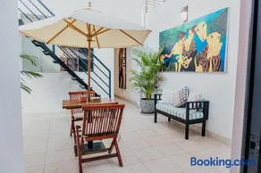 Hermoso Departamento Céntrico con Terraza - Image 1