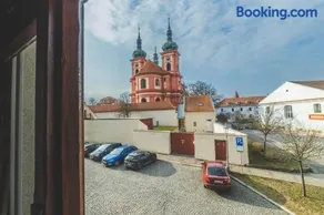 Hotel Bohemia - Image 4