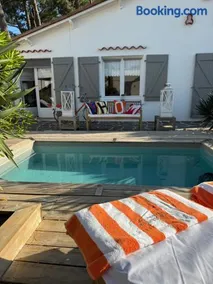 VILLA piscine privée chauffée 300 m plage à la mer - Image 5