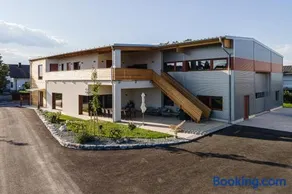 Gober & Freinbichler Weine von Hand - Image 1