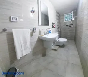Sunrise home - Image 2