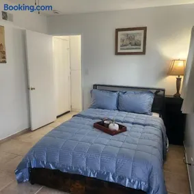 Cozy & Private Room in Goleta - Image 3