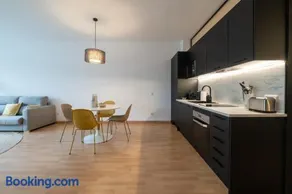 Bright & Elegant Apartment near La Moraleja - Image 3
