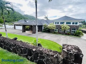 Hale Halai - Image 1