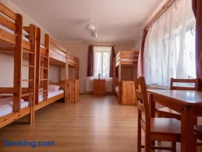 Szent György ifjúsági szálló - Image 1