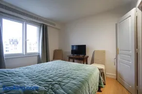 Beautiful and bright apartment Levallois - Image 1