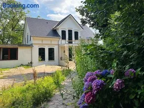 Gastehaus einer historischen Kunstlervilla - Image 3