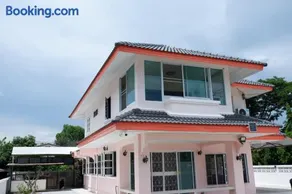 Autumn breeze house - Image 3