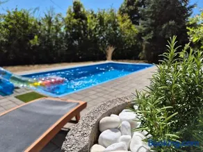 Holiday home LUNA - Image 1