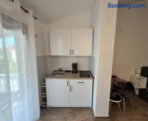 Apartments Dejana Štinjan - Image 3