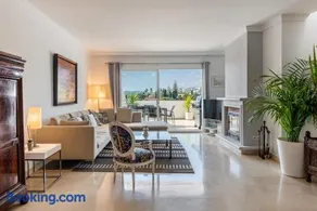 Casa Angela 3 Bedrooms Penthouse Apartment in La Quinta Golf Marbella - Image 2
