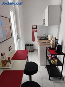 Ca' de' Mari at Como - Switzerland - Private Parking - Self Check-In - Image 4