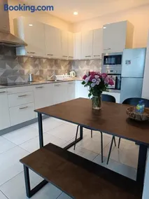 Skynest Residences by Lisa's Paradise - Image 2