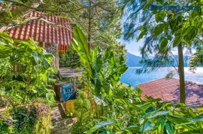 Magical lakeview Casita, swim dock, sauna, kitchen - Image 4