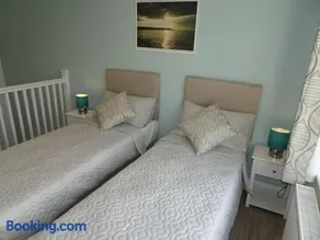 The Whiteways - Image 3