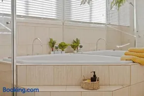 Beachside SandDunes Villa Waterslide Gas Heat Pool - Image 3