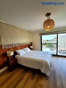 Amazing Dream Home in Gated Community - Image 5