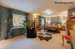 St James Cottage - Luxurious Dorset Escape in Idyllic Milton Abbas - Image 5