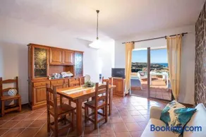 [Costa Verde Coastal Charm] Huge Terrace Wi-Fi A/C - Image 2