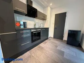 Beautiful Apartment in Mönchengladbach mit Wintergarten - Image 1