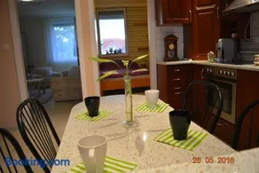 Berettyo Central Apartment - Image 5