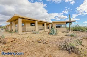 Cave Creek Retreat - Image 3