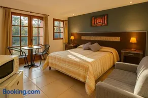 Blumenau Apart Hotel - Image 2