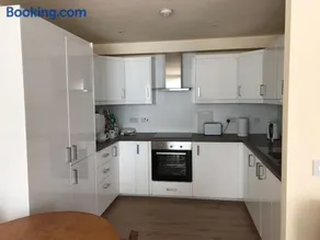 Luxury Flat, 20 Minutes by train from Edinburgh - Image 5