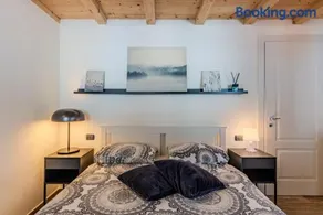 The best View Apartment Torno - Image 2