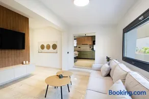 Theros Residence - Image 4