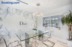 Casa Dior Waterfront Pool Beach - Image 4