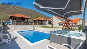 Villa Ivandvor in Split by Villas Guide - Image 2