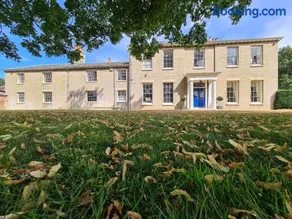 Sloley Hall - Image 2