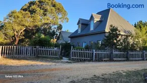 9 BED ROOMS Countryside Retreat- DS Holiday Home - Image 2