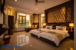 Gulmarg Gul Sitara Resorts - Image 2
